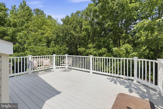 259 N FRONT ST, New Freedom, PA 17349