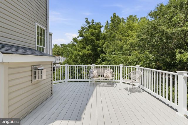 259 N FRONT ST, New Freedom, PA 17349