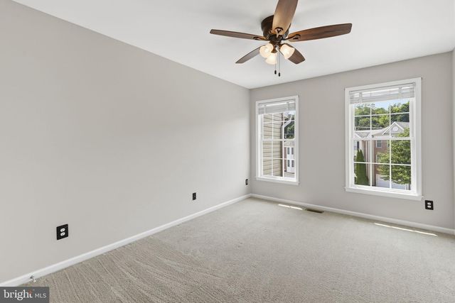 259 N FRONT ST, New Freedom, PA 17349