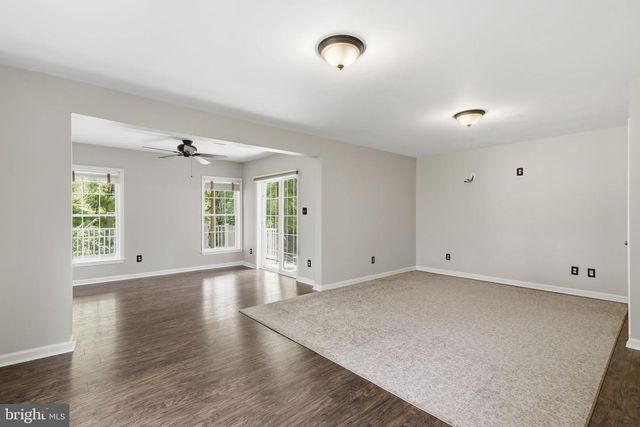259 N FRONT ST, New Freedom, PA 17349
