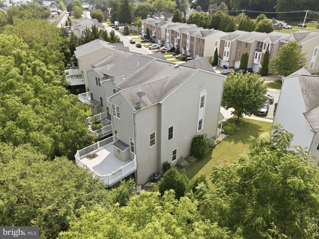 259 N FRONT ST, New Freedom, PA 17349