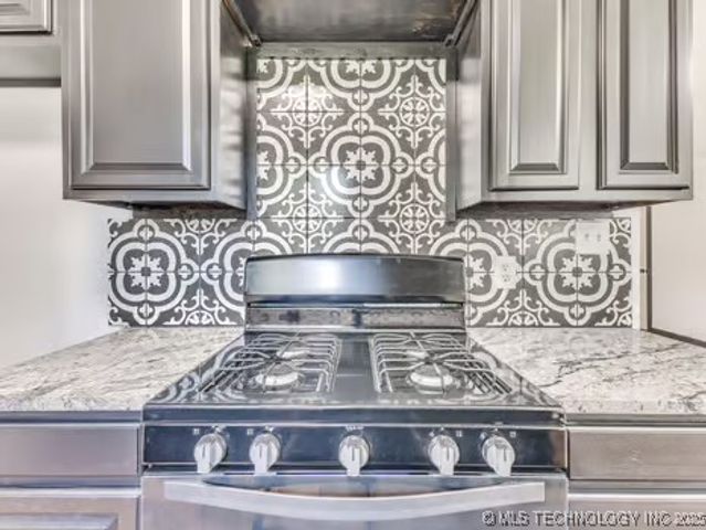 6365 N Denver Avenue, Tulsa, OK 74126