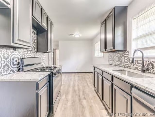 6365 N Denver Avenue, Tulsa, OK 74126