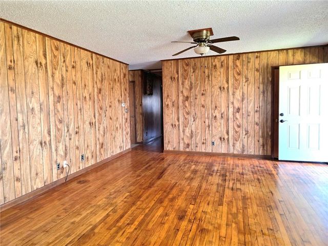 349 W Wilson Street, Fayetteville, AR 72701