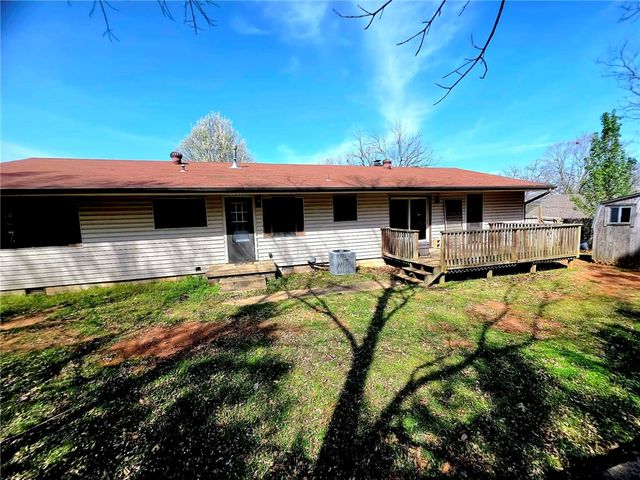 349 W Wilson Street, Fayetteville, AR 72701
