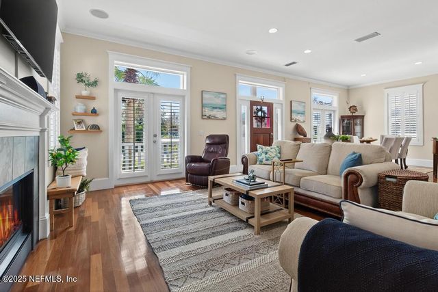 259 32ND Avenue S, Jacksonville Beach, FL 32250