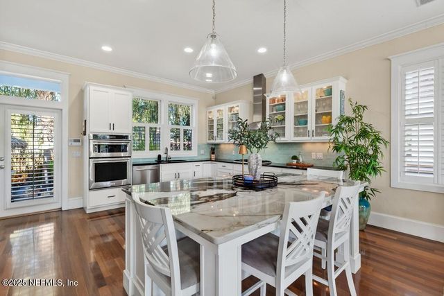 259 32ND Avenue S, Jacksonville Beach, FL 32250