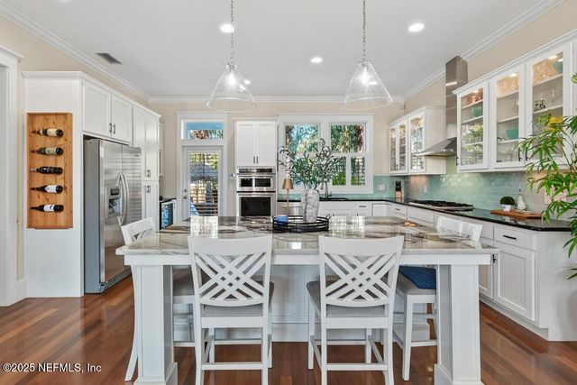 259 32ND Avenue S, Jacksonville Beach, FL 32250