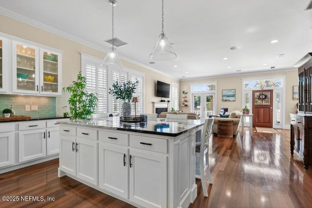 259 32ND Avenue S, Jacksonville Beach, FL 32250