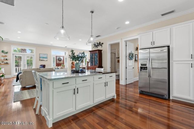 259 32ND Avenue S, Jacksonville Beach, FL 32250