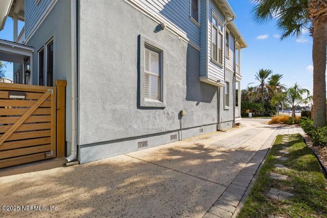 259 32ND Avenue S, Jacksonville Beach, FL 32250