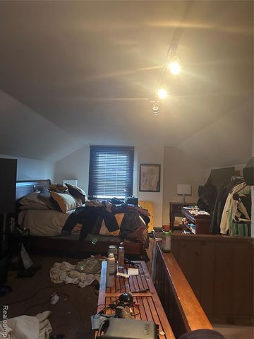 16070 E State Fair Street, Detroit, MI 48205