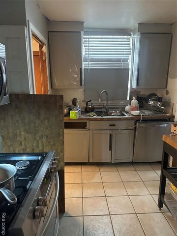 16070 E State Fair Street, Detroit, MI 48205