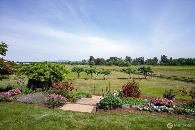 213 Rosemary Way, Lynden, WA 98264