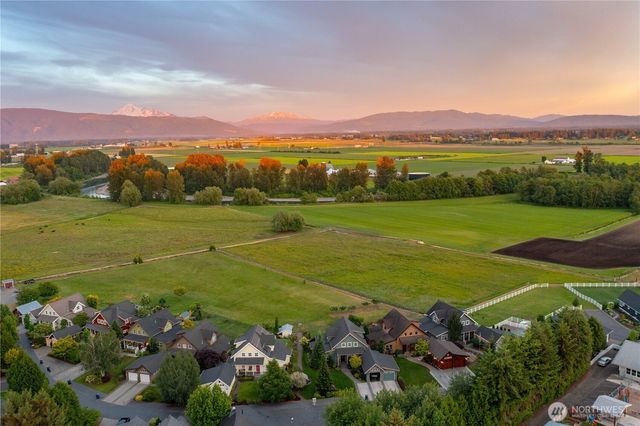 213 Rosemary Way, Lynden, WA 98264