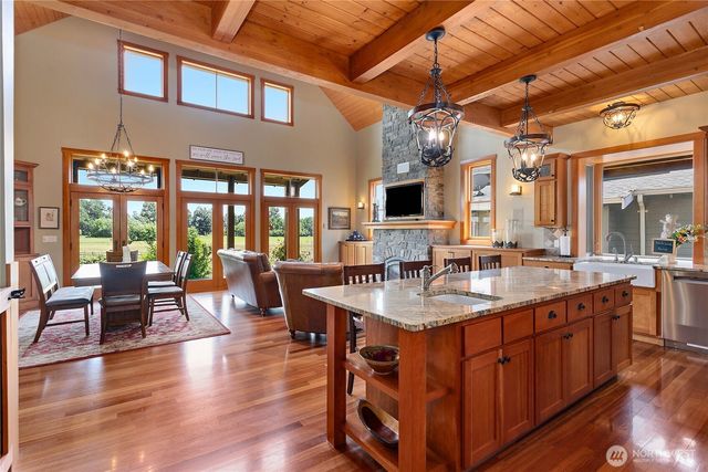 213 Rosemary Way, Lynden, WA 98264
