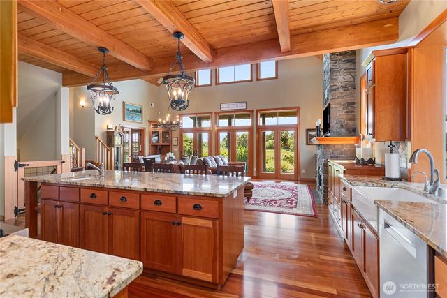 213 Rosemary Way, Lynden, WA 98264