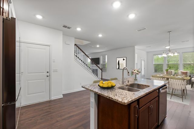 4064 Magnolia Farms Dr, Hermitage, TN 37076