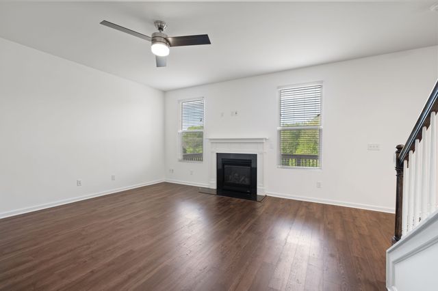 4064 Magnolia Farms Dr, Hermitage, TN 37076