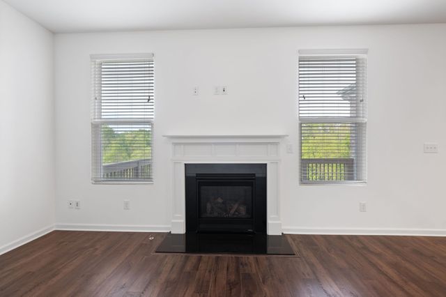4064 Magnolia Farms Dr, Hermitage, TN 37076