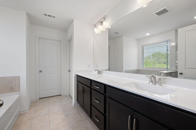 4064 Magnolia Farms Dr, Hermitage, TN 37076