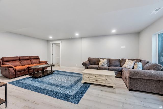 5198 W BIG SUR DR, South Jordan, UT 84009