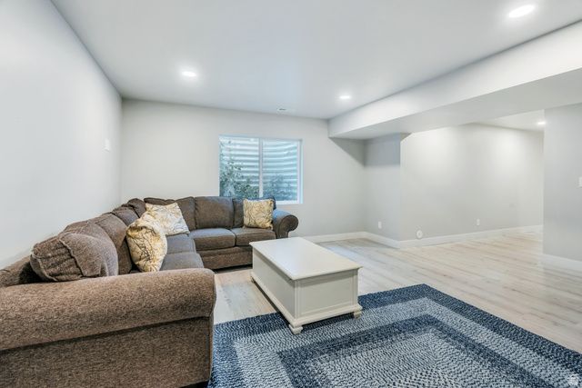 5198 W BIG SUR DR, South Jordan, UT 84009