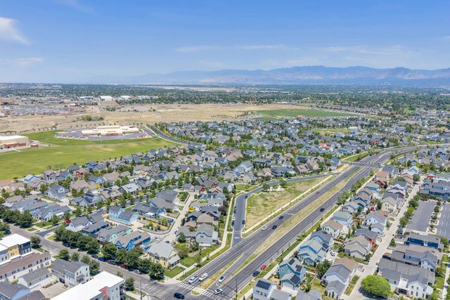 5198 W BIG SUR DR, South Jordan, UT 84009
