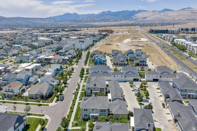 5198 W BIG SUR DR, South Jordan, UT 84009