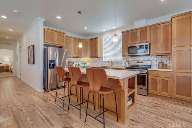 2550 Pacific Coast Highway 143, Torrance, CA 90505