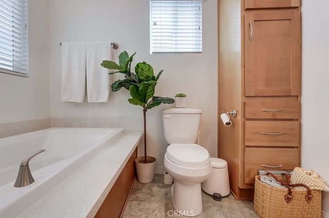 2550 Pacific Coast Highway 143, Torrance, CA 90505