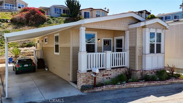 2550 Pacific Coast Highway 143, Torrance, CA 90505