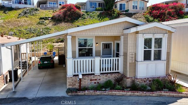 2550 Pacific Coast Highway 143, Torrance, CA 90505