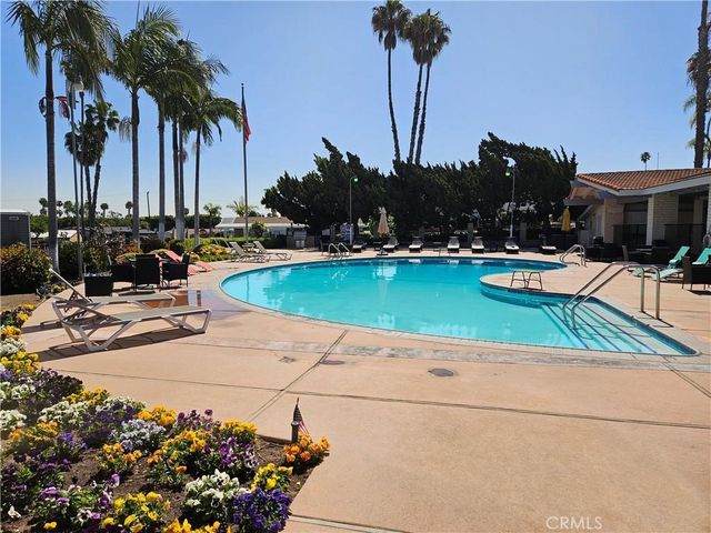 2550 Pacific Coast Highway 143, Torrance, CA 90505