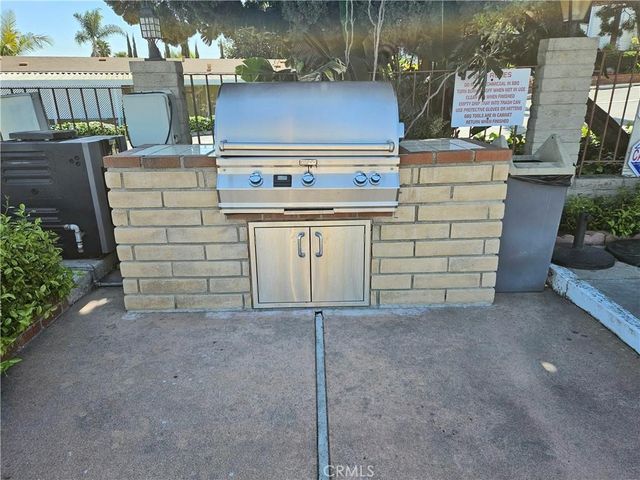 2550 Pacific Coast Highway 143, Torrance, CA 90505