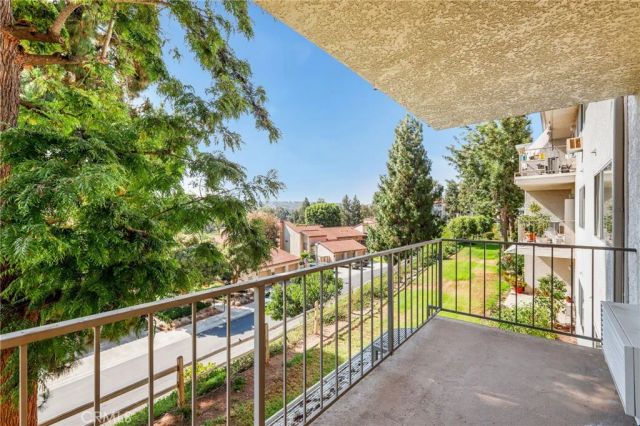 3363 Monte Hermoso 2A, Laguna Woods, CA 92637