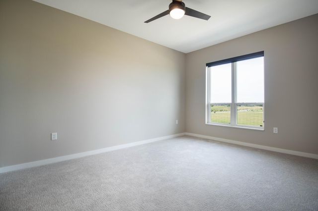 6450 37th Avenue NW 110, Rochester, MN 55901