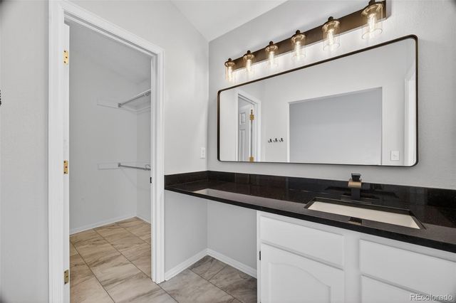 2284 S Kingston Court, Aurora, CO 80014