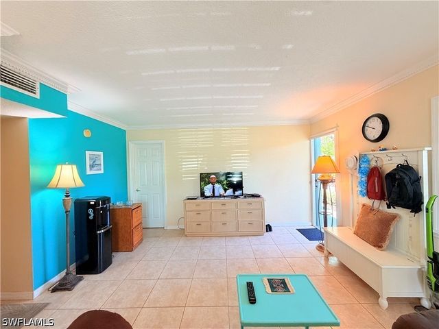 3322 N Key DR 1, North Fort Myers, FL 33903