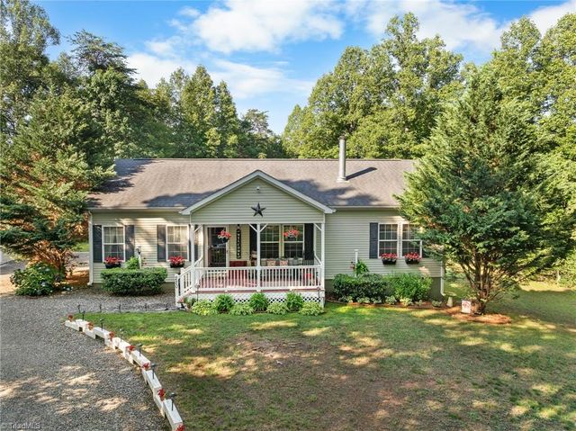 220 Echo Hollar Road, Westfield, NC 27053