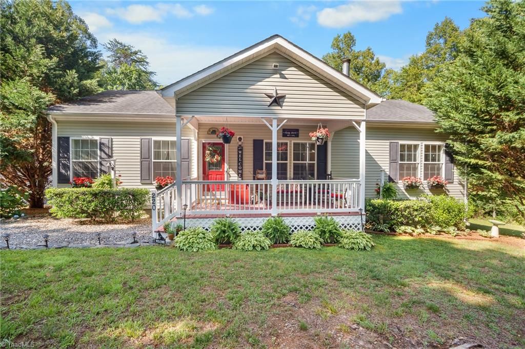 220 Echo Hollar Road, Westfield, NC 27053