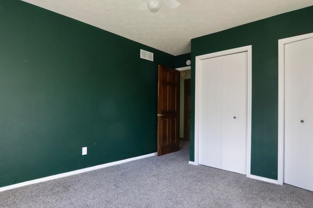 18121 136th Avenue, Crockery Twp, MI 49448