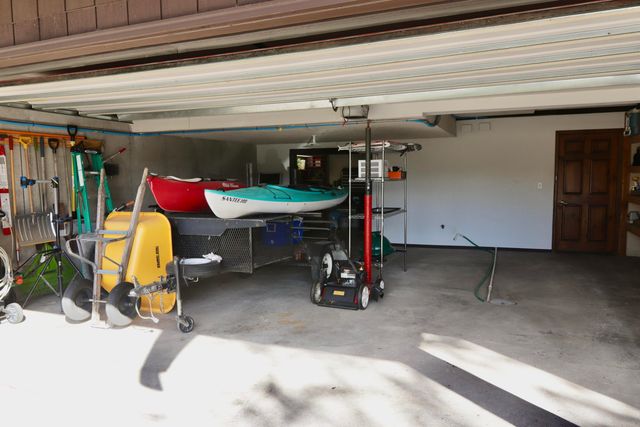 18121 136th Avenue, Crockery Twp, MI 49448