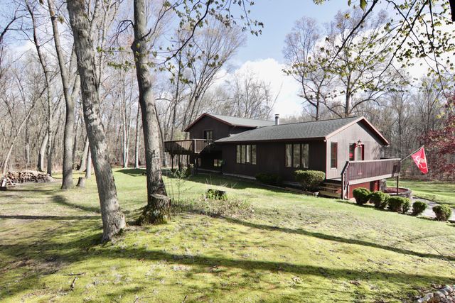 18121 136th Avenue, Crockery Twp, MI 49448
