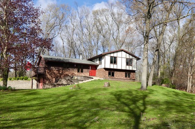 18121 136th Avenue, Crockery Twp, MI 49448