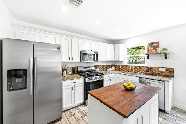 1801 Monks Tale CT, Austin, TX 78748
