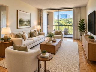 33 Pond 1005, Brookline, MA 02445
