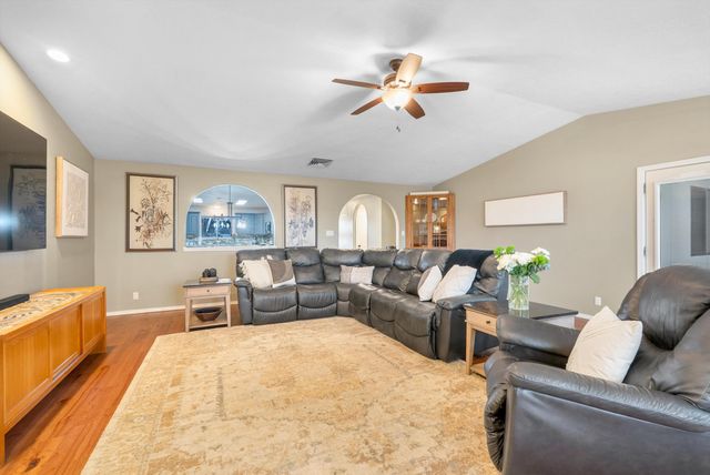 1025 Sandra Lane, Bosque Farms, NM 87068