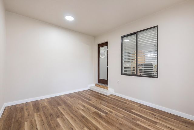 1025 Sandra Lane, Bosque Farms, NM 87068