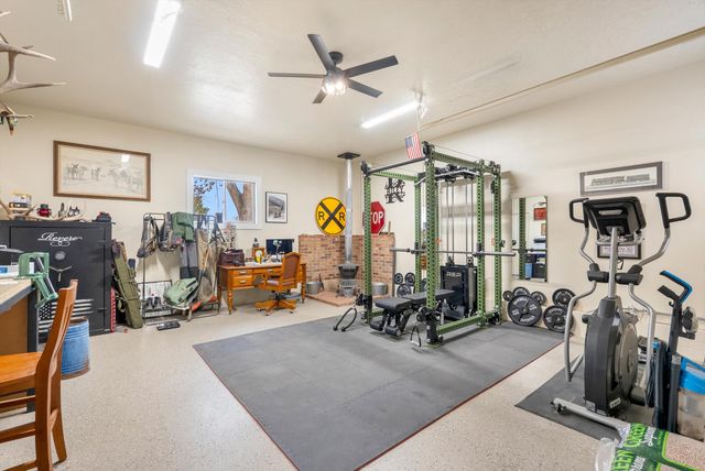 1025 Sandra Lane, Bosque Farms, NM 87068